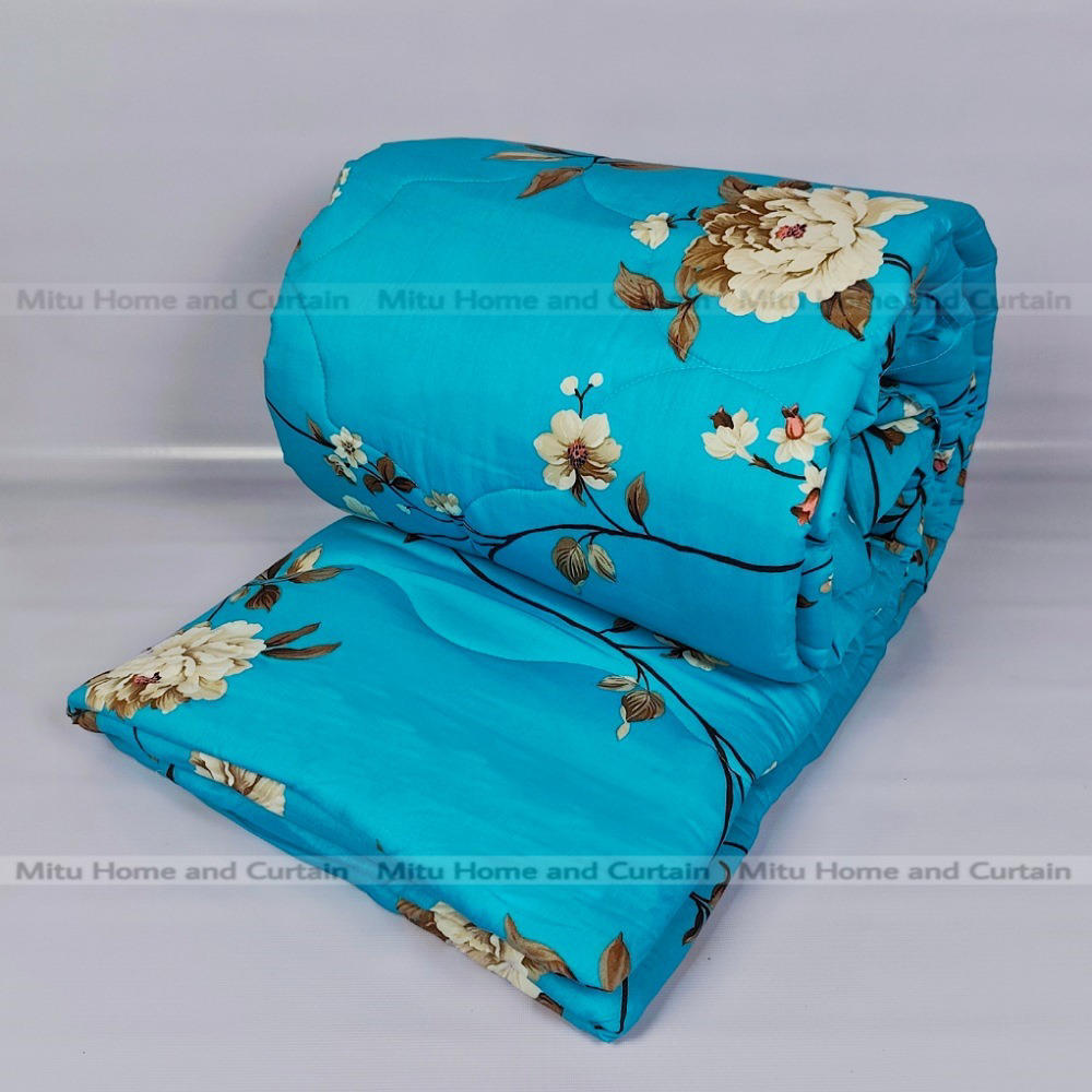 King Size Premium Cube Design Twill Cotton Fabric Winter Comforter, 7*7.5 ft / 84*90 in (Blue Flower)