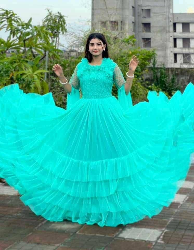 বারবি গাউন / পার্টি গাউন