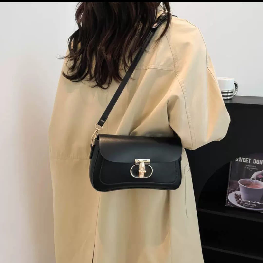 Woman fashion purse