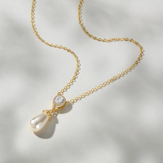 Pearl ornament