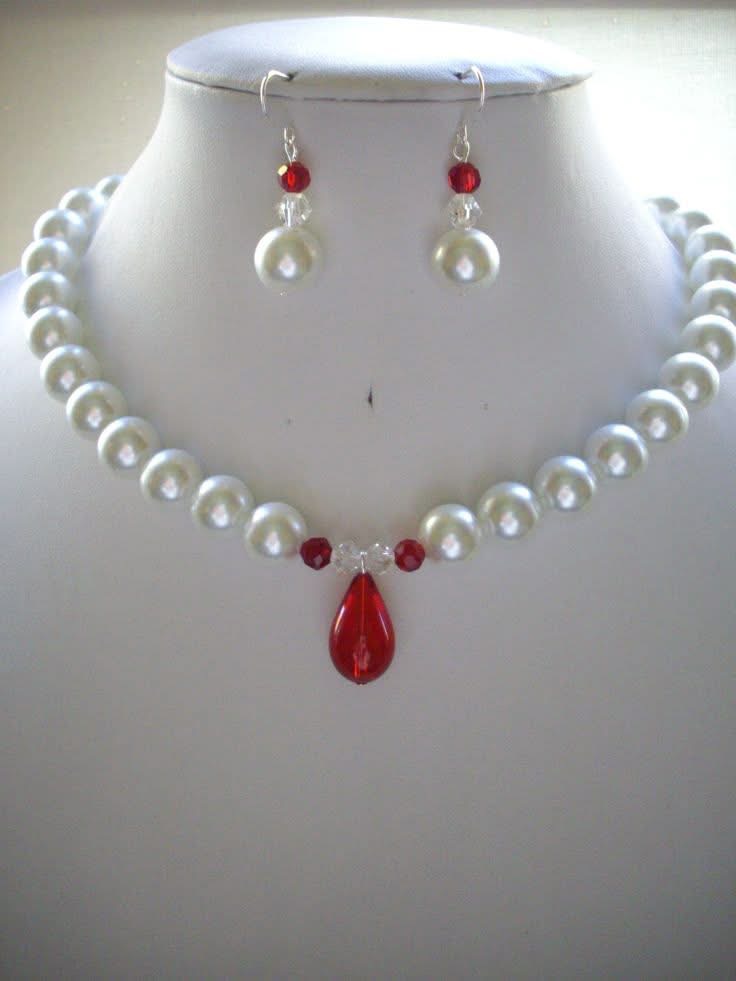Pearl ornament
