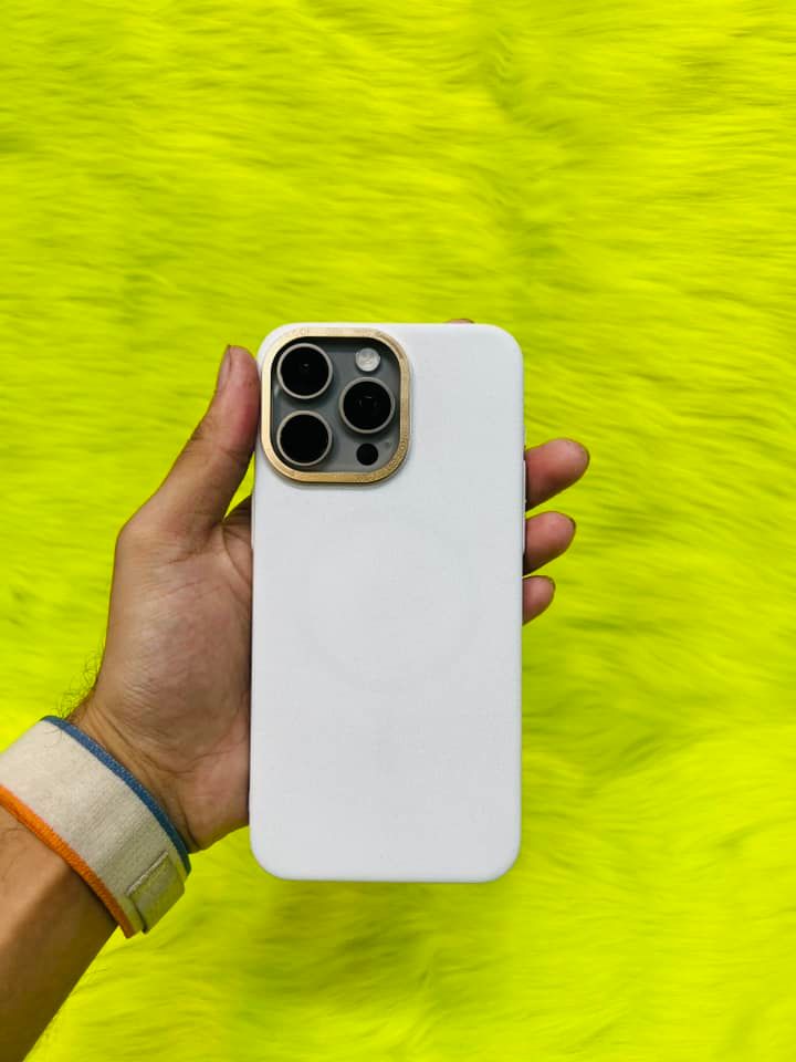 iPhone Premium Wireless case