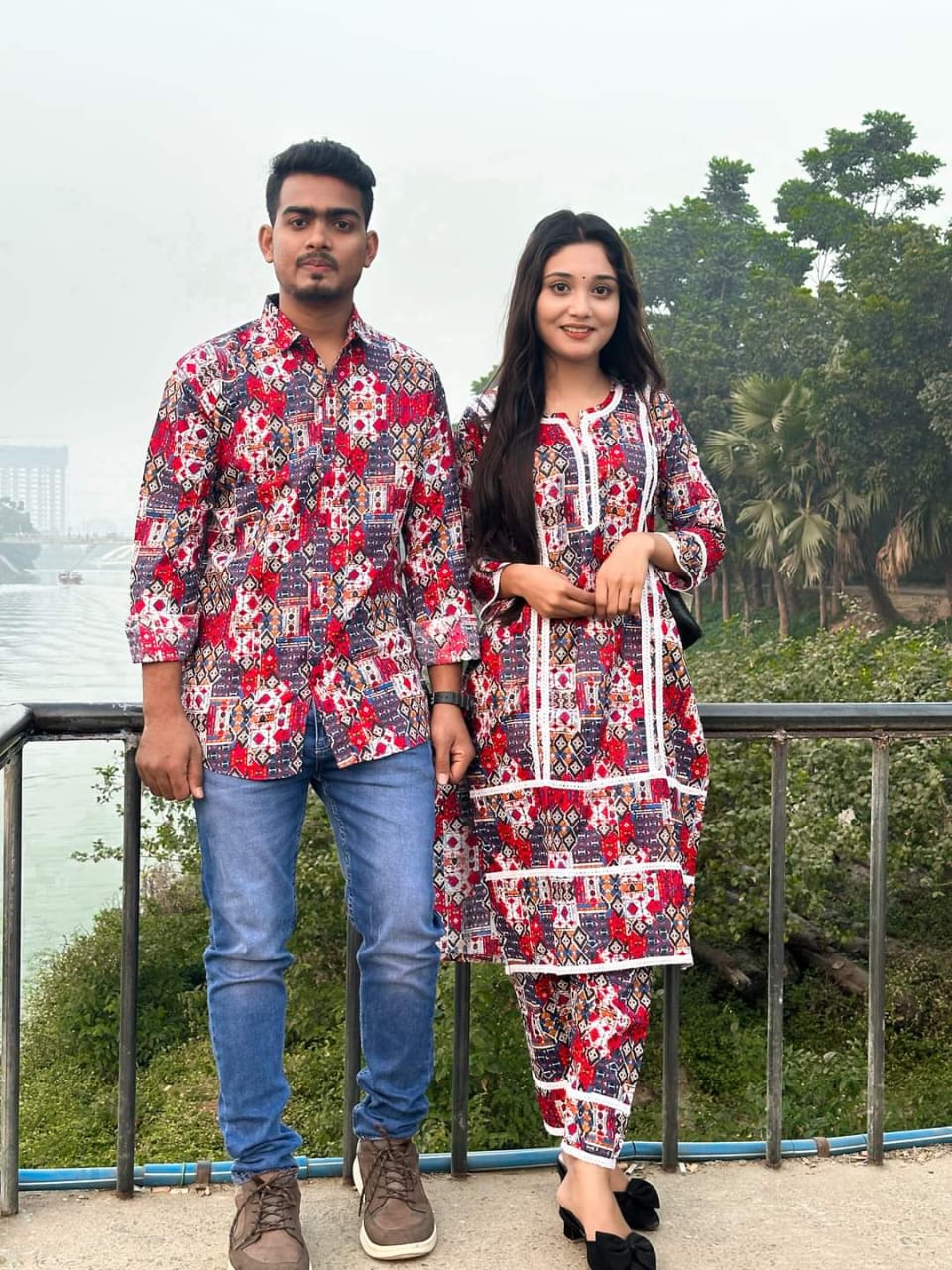 কাপল ড্রেস