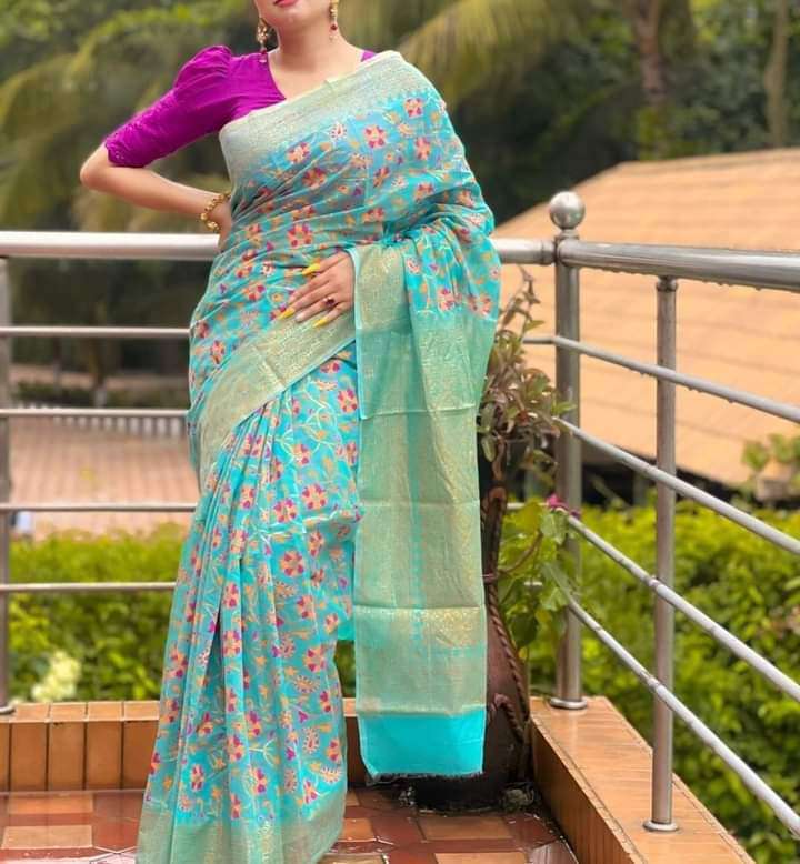শুধু শাড়ি