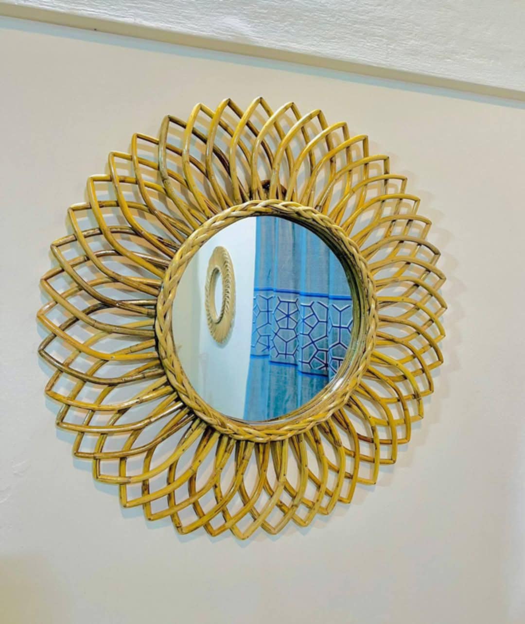 Decorative wall miror