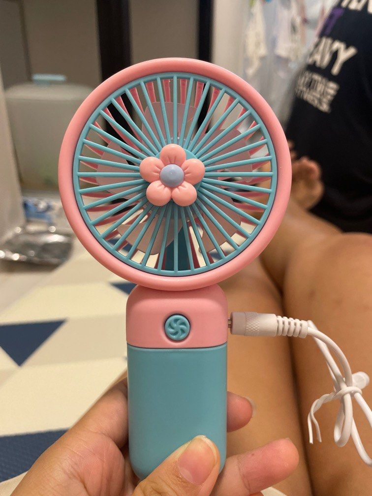 (Out Of Stock) MHR Mini Handheld Fan – Portable, Rechargeable, Adjustable Speed, Quiet Cooling