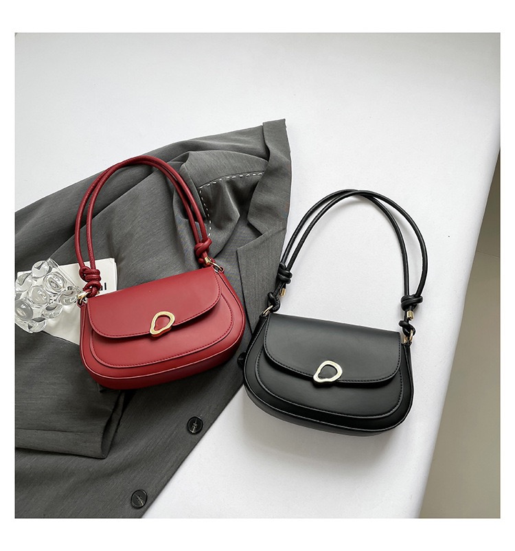 Trendy Fashionable Party Bag Code- DG02