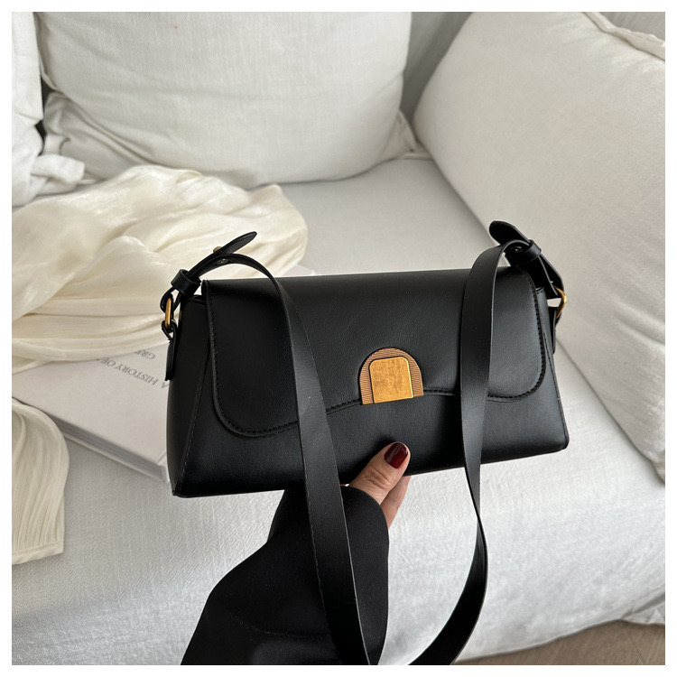 Trendy Fashionable Party Bag Code- DG06
