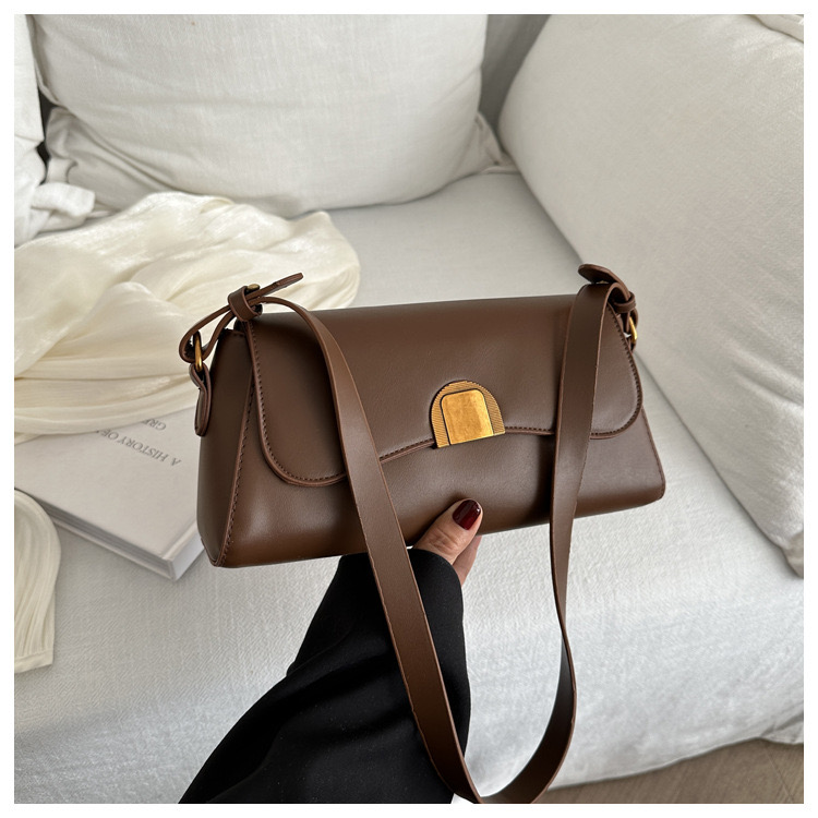 Trendy Fashionable Party Bag Code- DG06