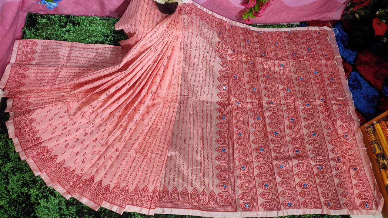 এমব্রয়ডাড়ী ধুপিয়ানসিল্ক শাড়ী