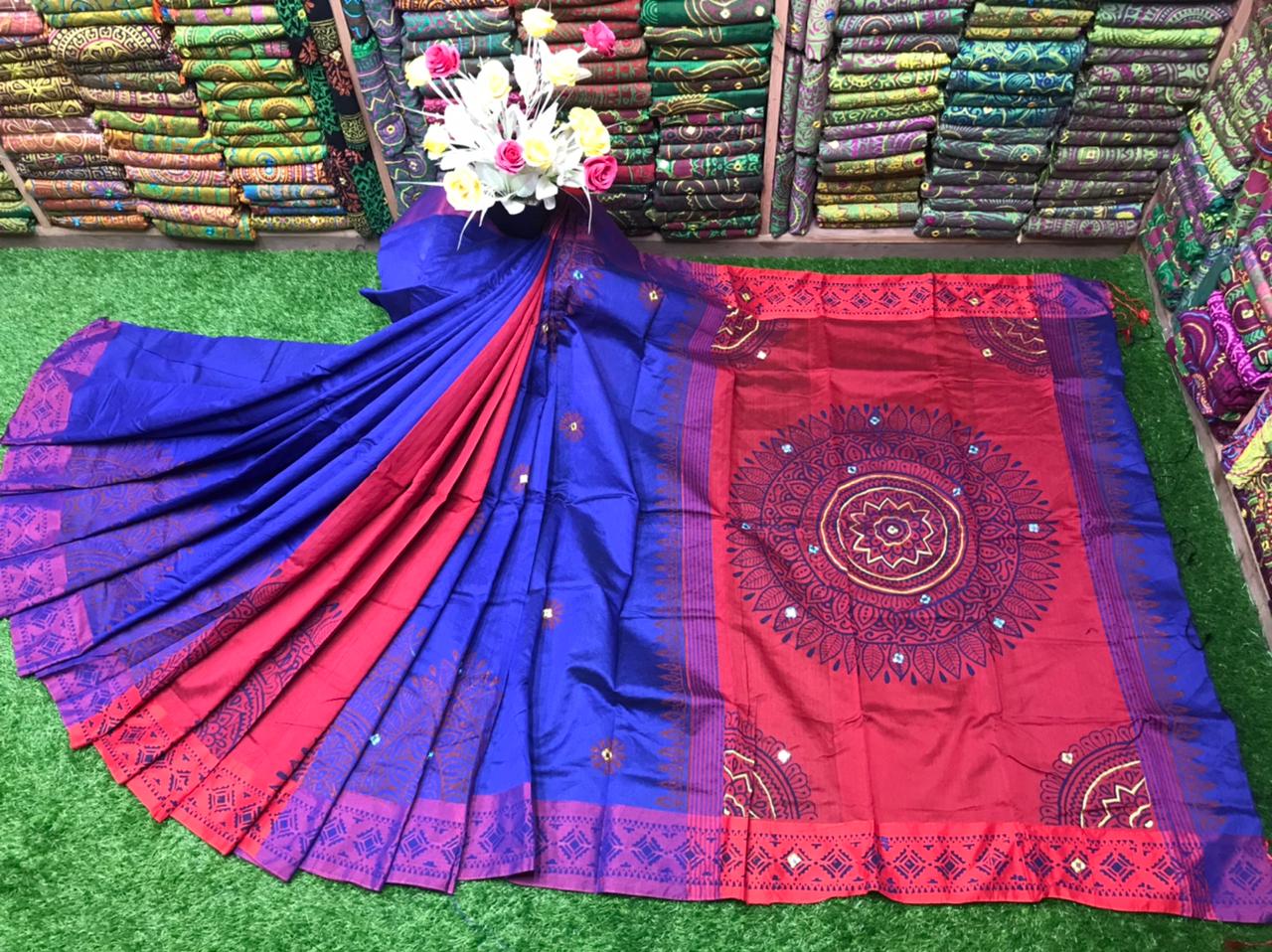 এমব্রয়ডাড়ী ধুপিয়ানসিল্ক শাড়ী