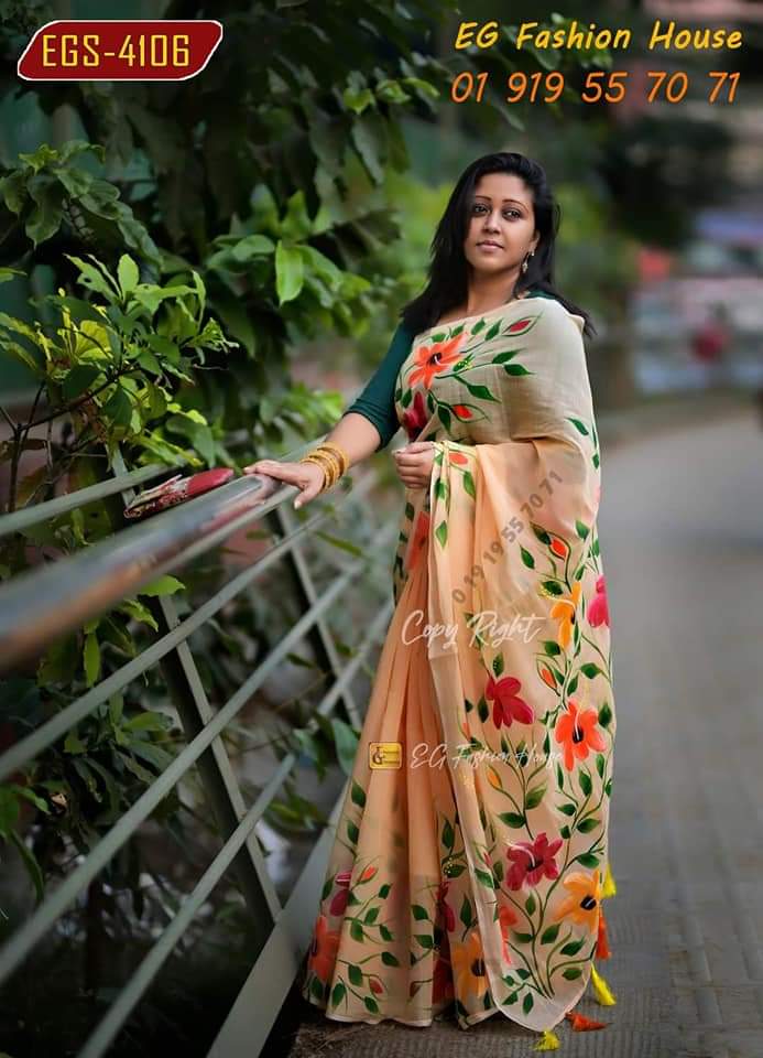 হাফসিল্ক শাড়ীতে হ্যান্ডপ্রিন্ট তুলির কাজ করা