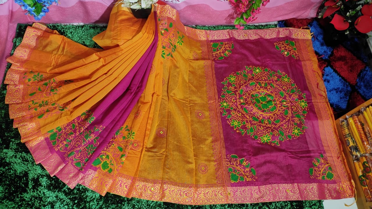 এমব্রয়ডাড়ী ধুপিয়ানসিল্ক শাড়ী