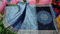 এমব্রয়ডাড়ী ধুপিয়ানসিল্ক শাড়ী