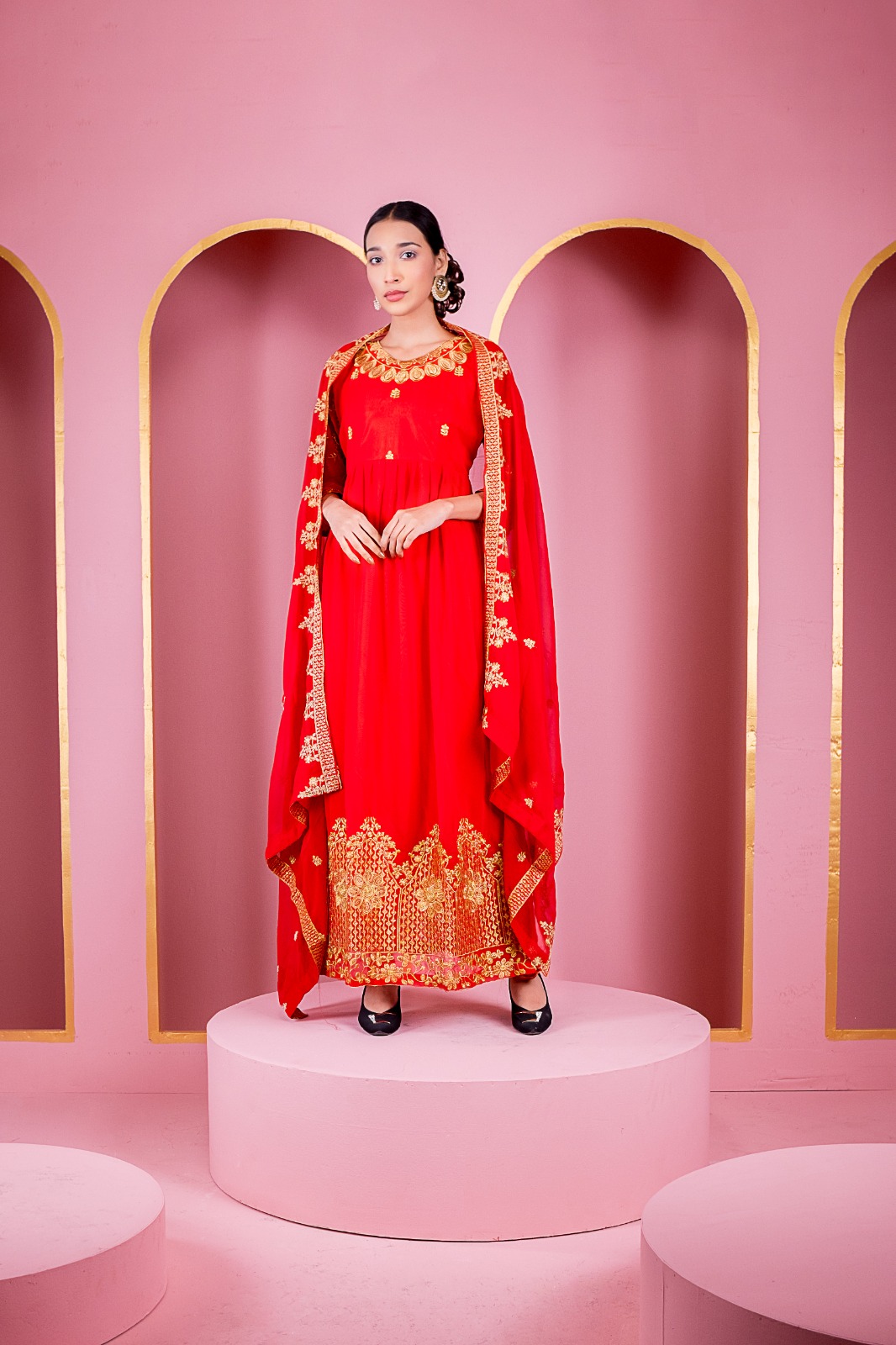 জর্জেট এমব্রয়ডারি পার্টি ড্রেস