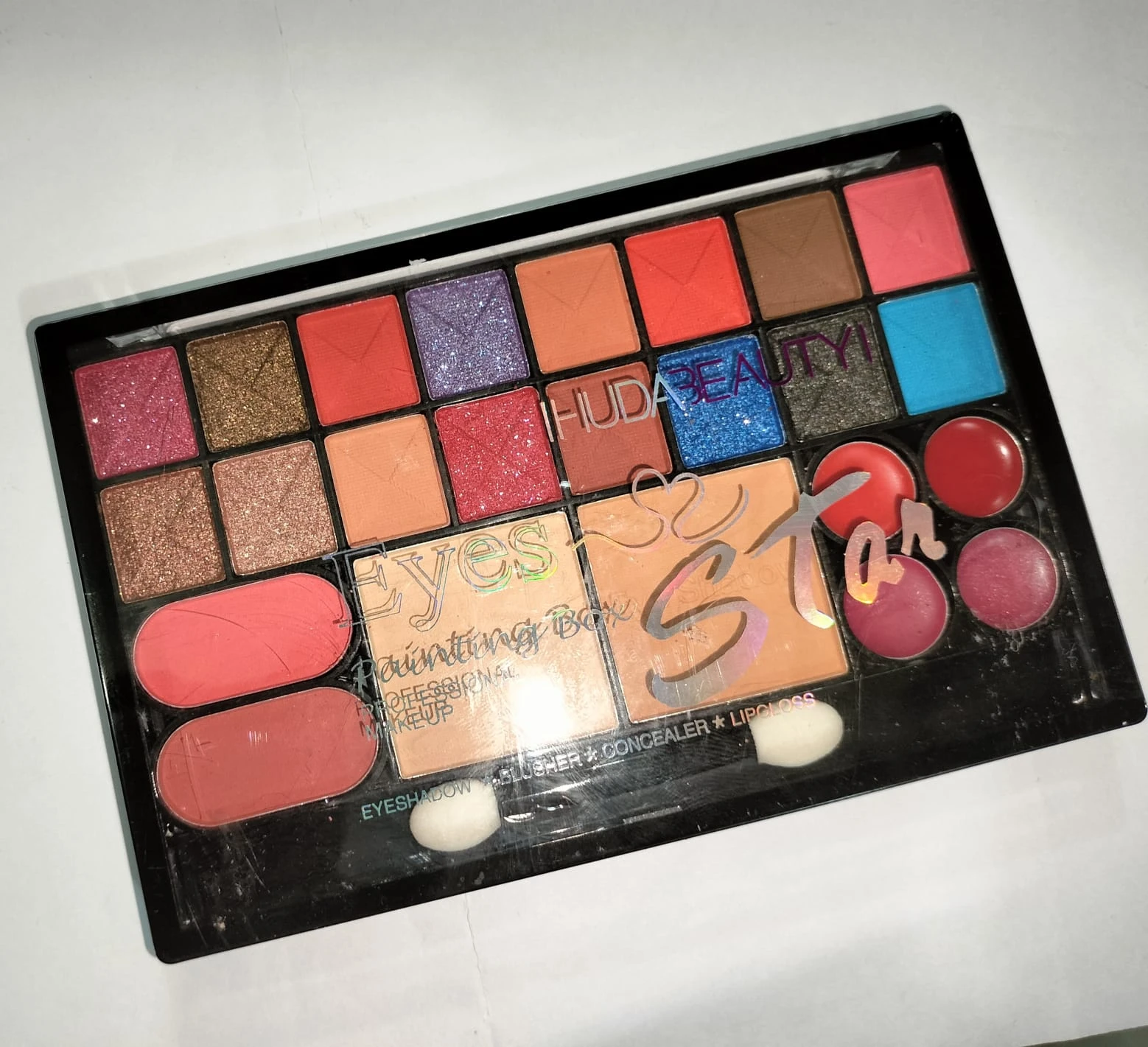 24Huda Girl BEAUTY Swiss Edition Professional Makeup Kit For Girls