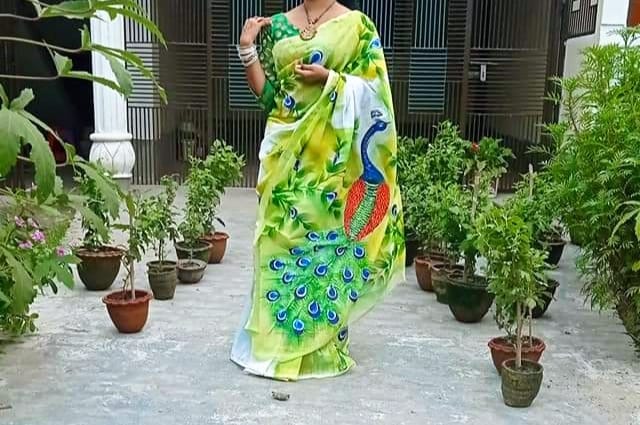হ্যান্ডপ্রিন্ট শাড়ী