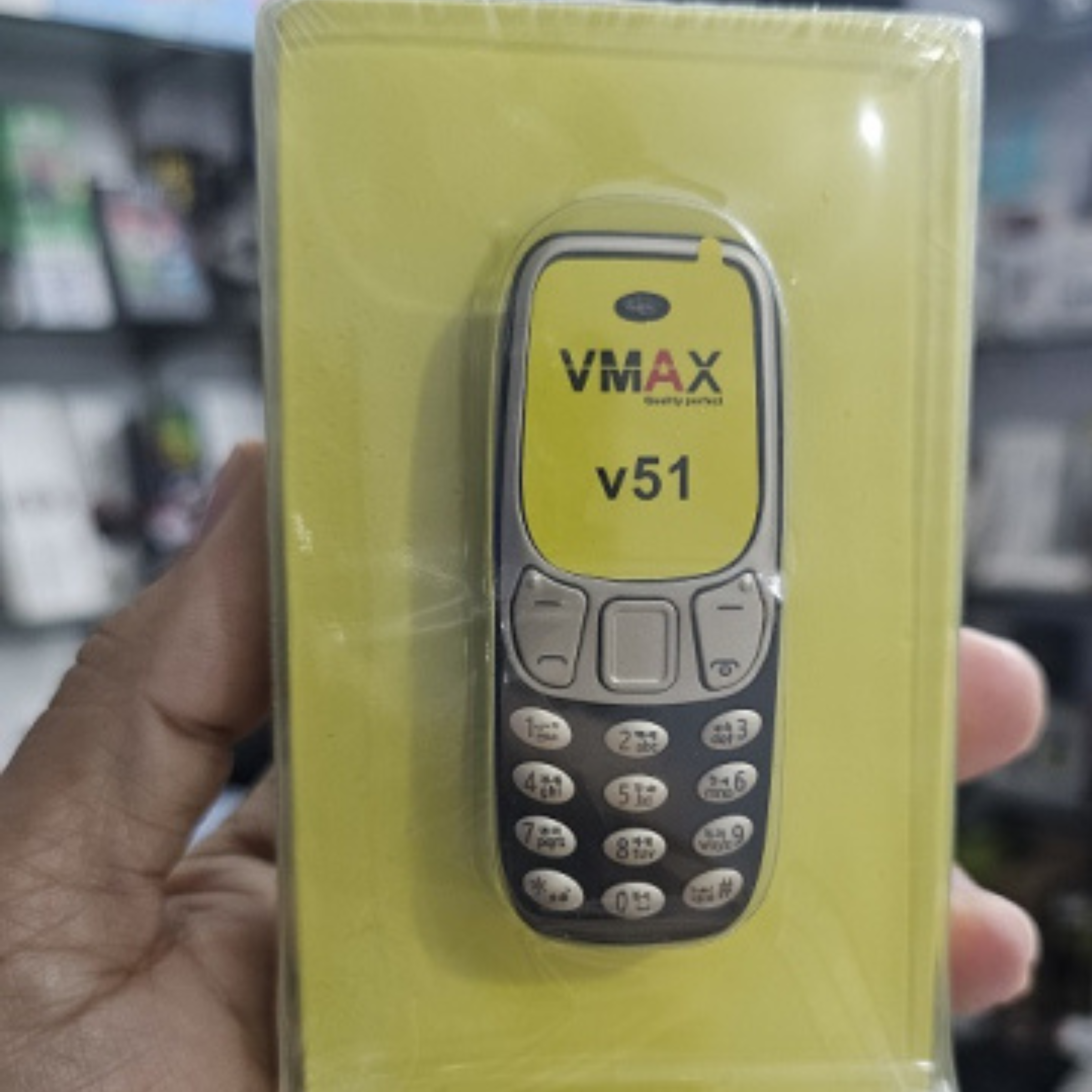 Vmax V51 Mini Phone Magic Voice(Black)