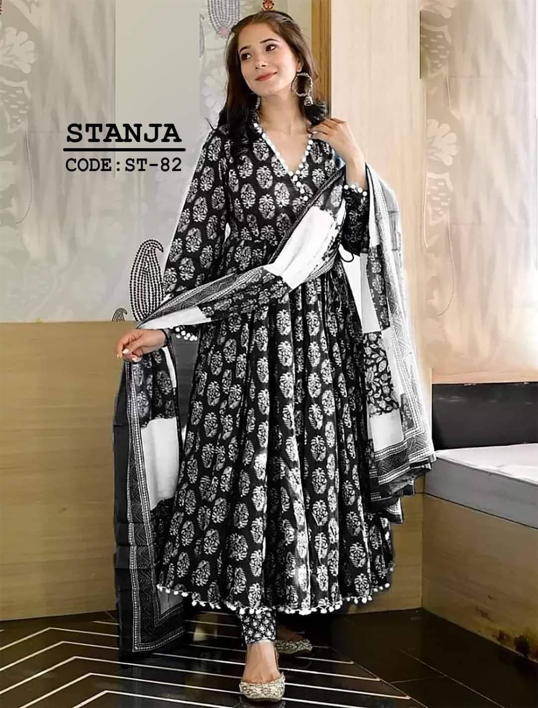থ্রী পিস Gowns and Kurtis