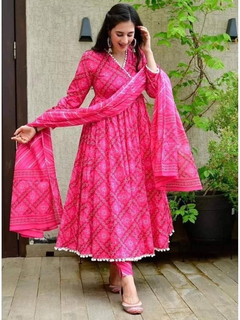 থ্রী পিস Gowns and Kurtis
