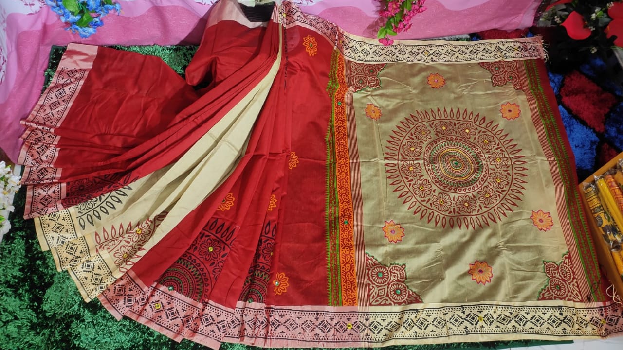 এমব্রয়ডাড়ী ধুপিয়ানসিল্ক শাড়ী