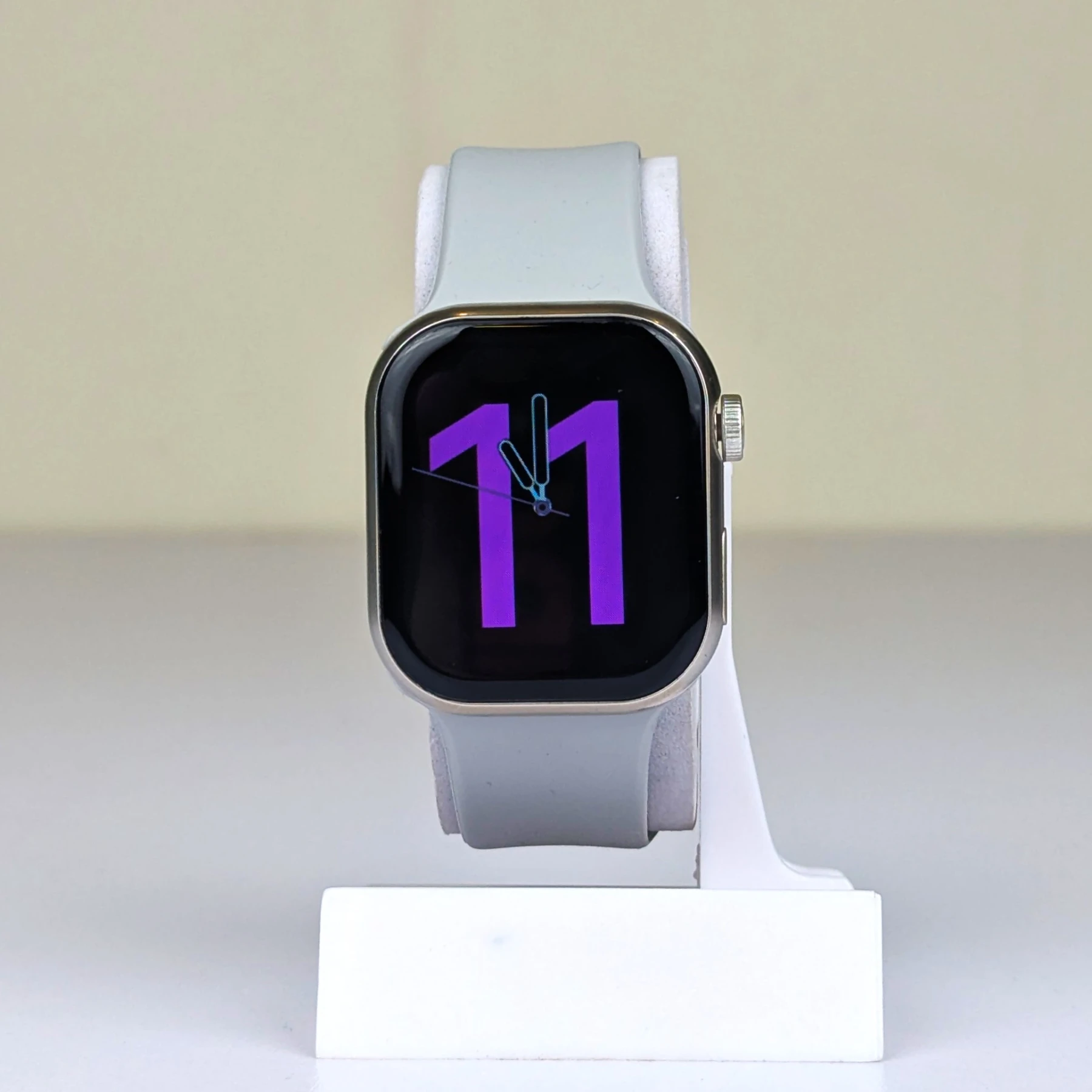 GUS-07 Series 11 Smart Watch with a "7 in 1"