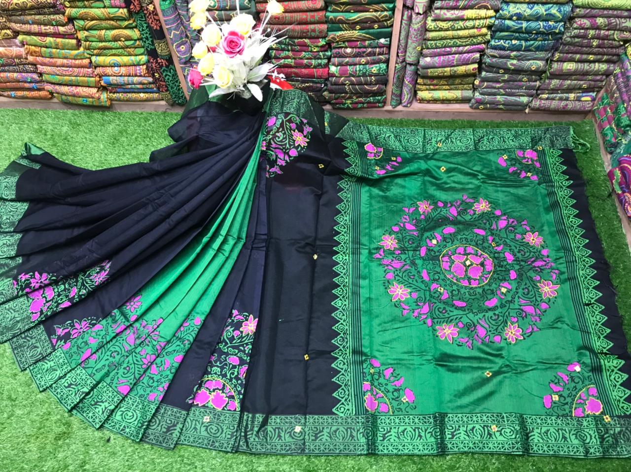 এমব্রয়ডাড়ী ধুপিয়ানসিল্ক শাড়ী