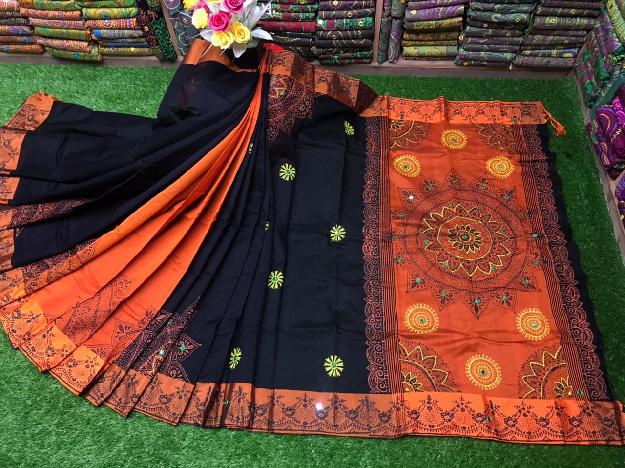 এমব্রয়ডাড়ী ধুপিয়ানসিল্ক শাড়ী