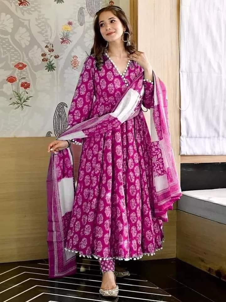 থ্রী পিস Gowns and Kurtis