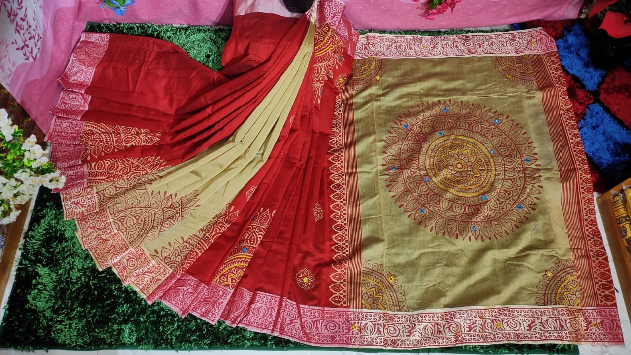 এমব্রয়ডাড়ী ধুপিয়ানসিল্ক শাড়ী