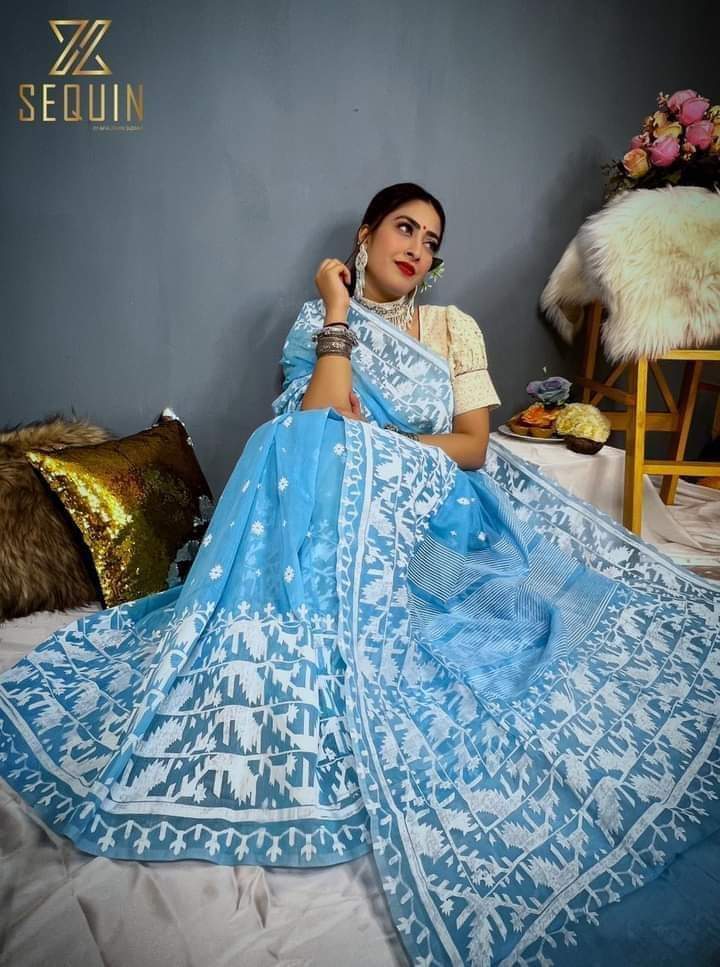 হাফ সিল্ক স্ক্রিন প্রিন্ট শাড়ি