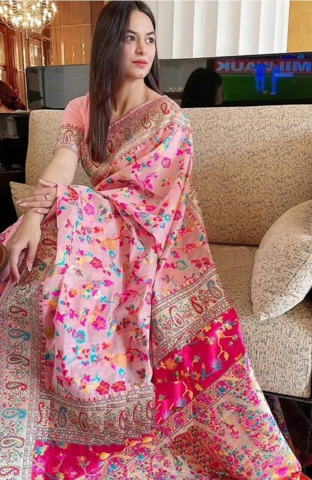 হাফ সিল্ক স্ক্রিন প্রিন্ট শাড়ি