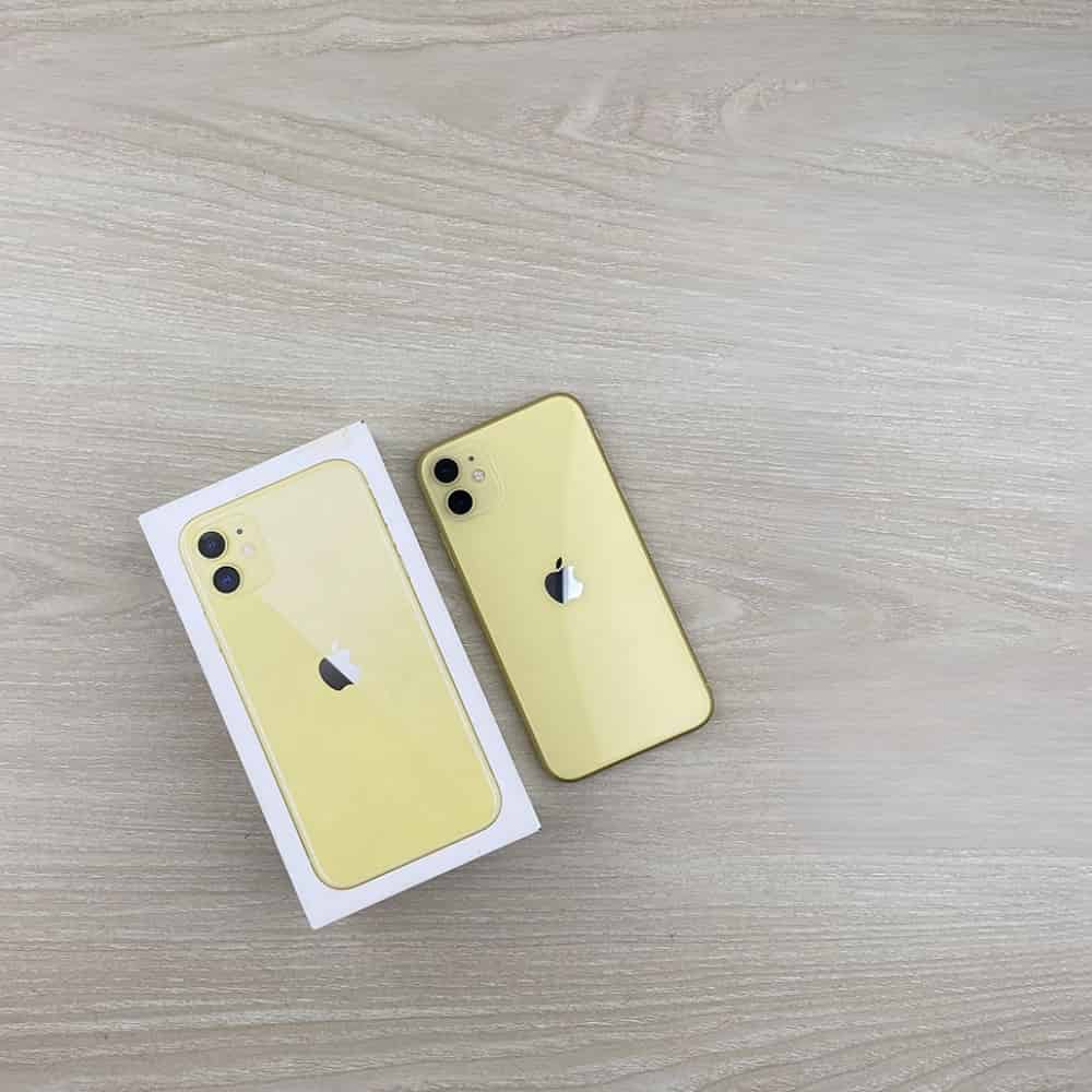 iPhone 11 - Used Phone