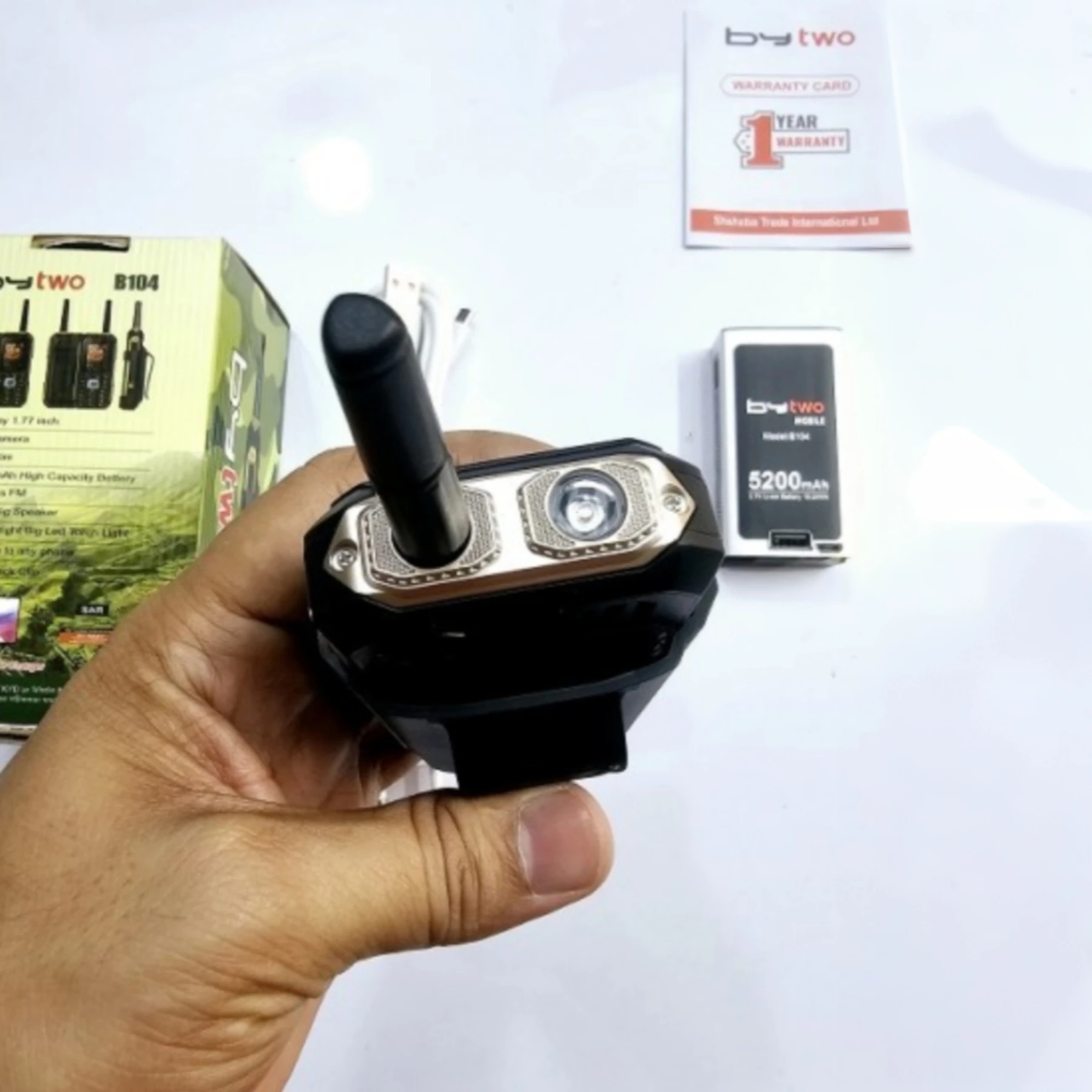 Bytwo B104 Antenna Mobile Phone