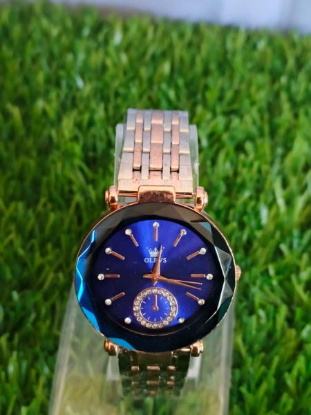 New style fashionable women's watch female student steel band niche temperament leisure sports life waterproof quartz watch