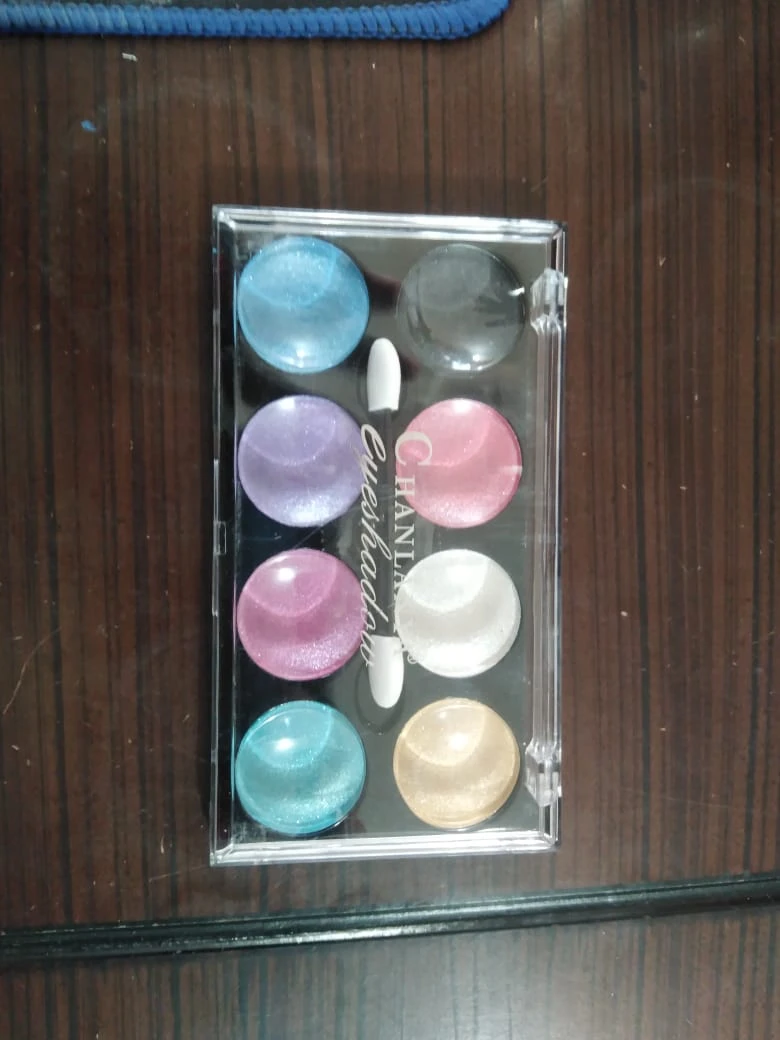 Chanlanya 8 Color Shimmer Eyeshadow