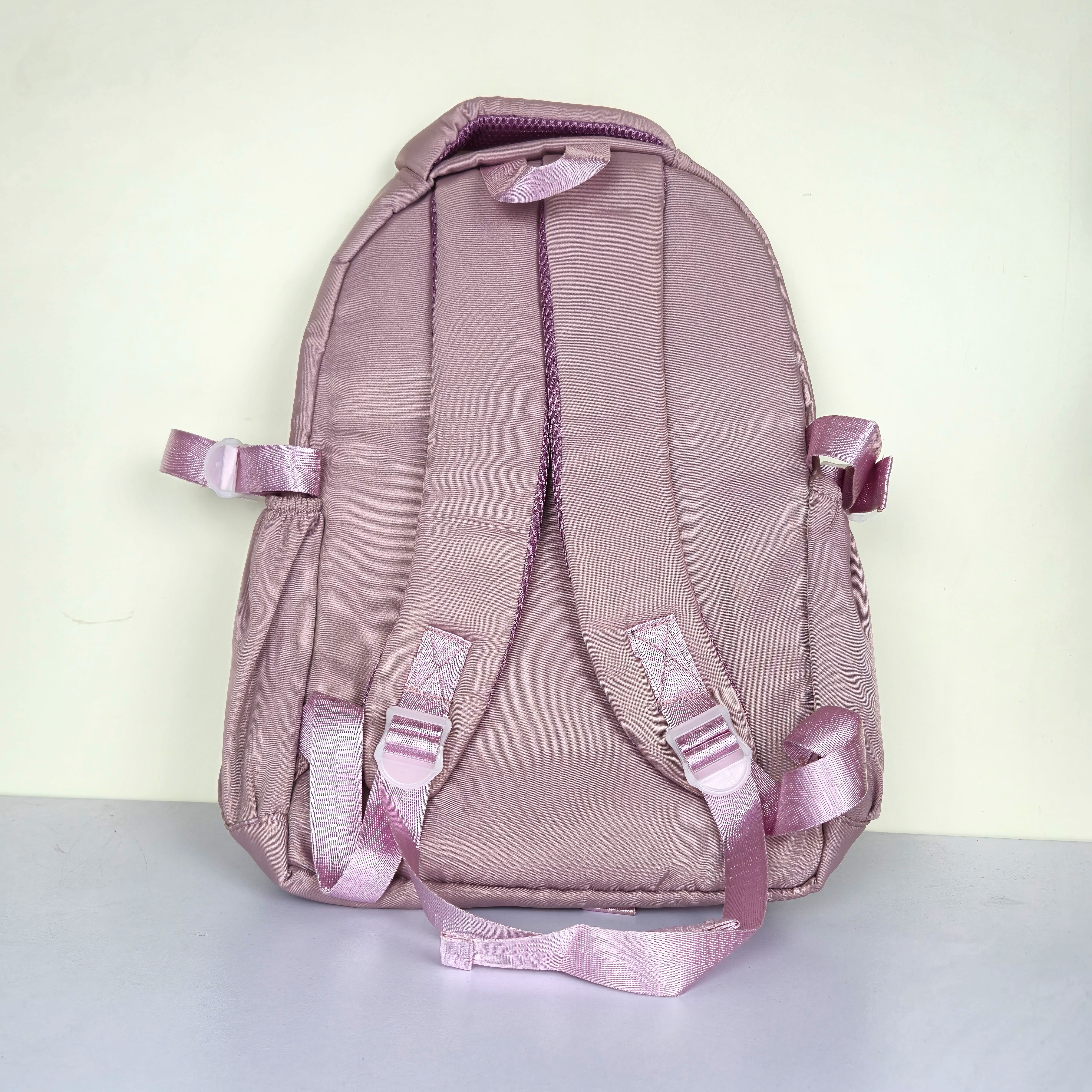 Multi-Pocket Casual Backpack with Geometric Flap