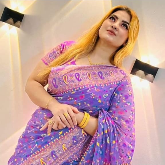 হাফ সিল্ক স্ক্রিন প্রিন্ট শাড়ি
