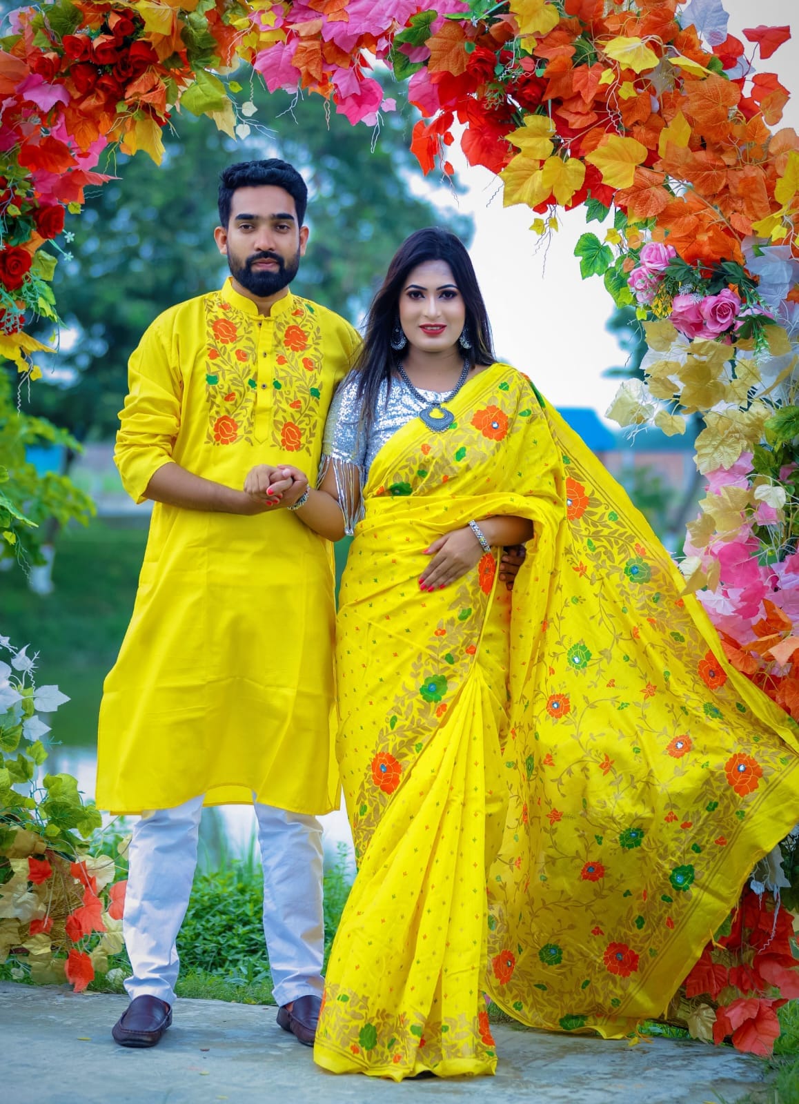 কাপল ড্রেস Couple Saree Sets