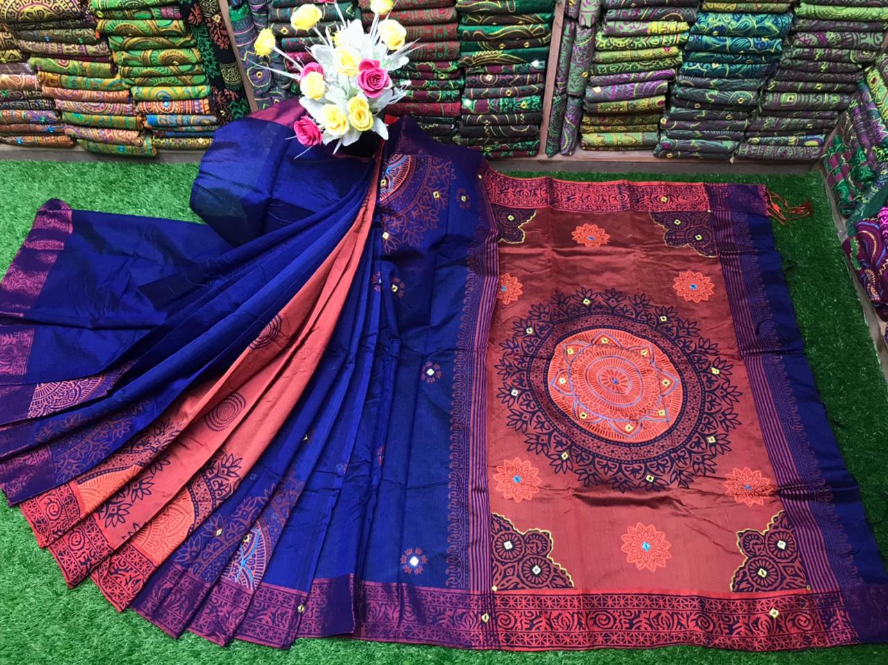 এমব্রয়ডাড়ী ধুপিয়ানসিল্ক শাড়ী