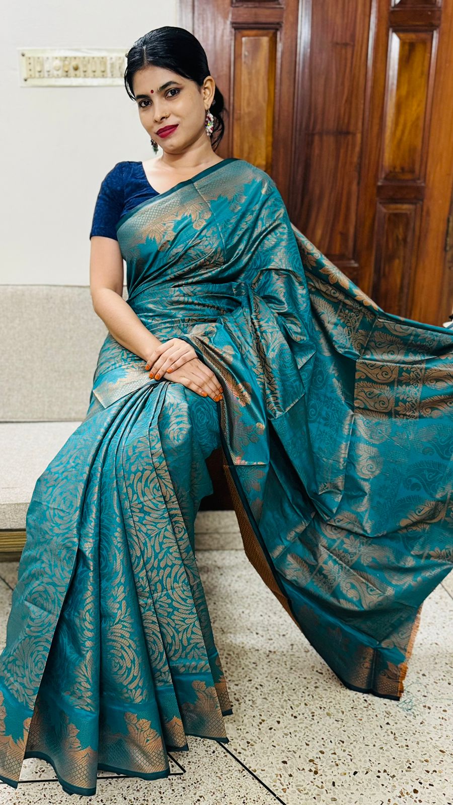 সিল্ক কাতান শাড়ি