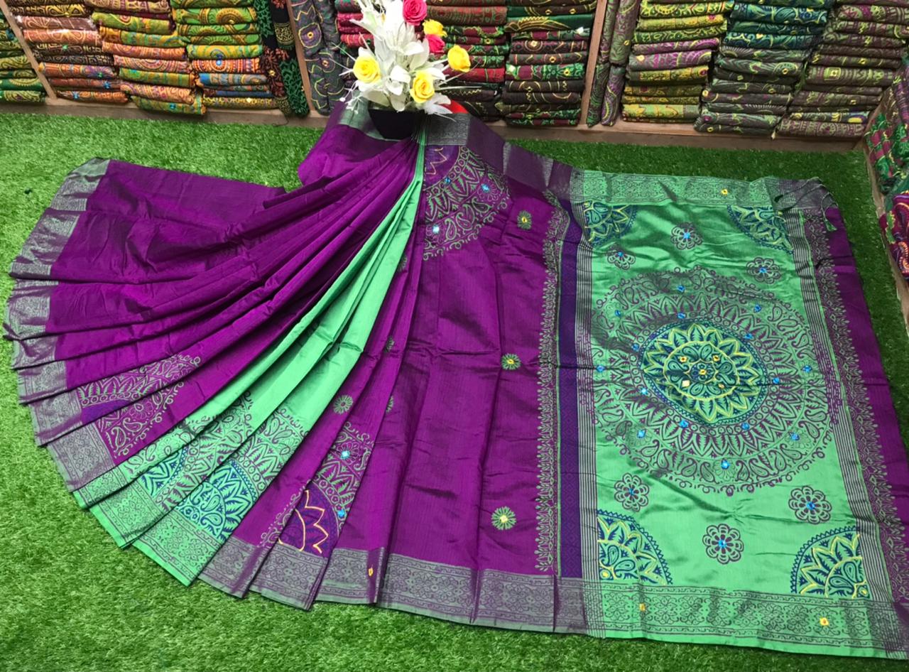 এমব্রয়ডাড়ী ধুপিয়ানসিল্ক শাড়ী